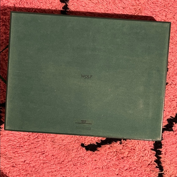 WOLF Green Jewelry Organizer with Glass Lid - Picture 2 of 3